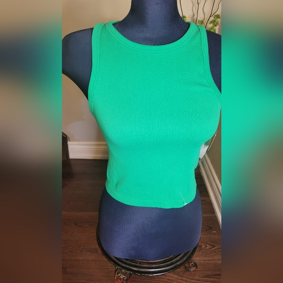 Ambiance Brand Crop Top - Picture 2 of 7